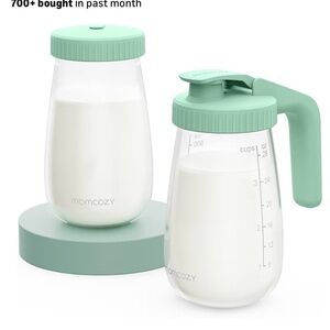 Momcozy Mint Green Milk Storage and Pouring Jar Set